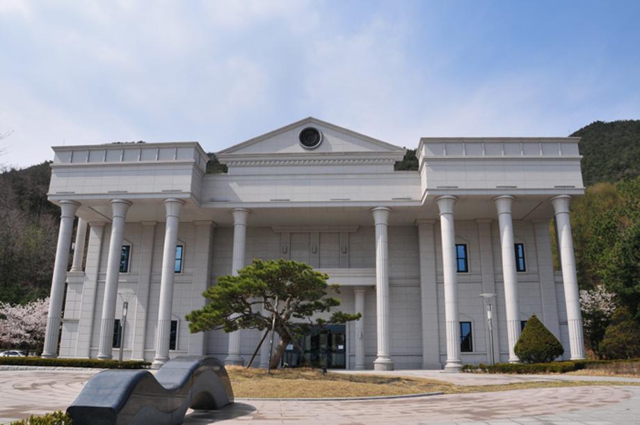 민송기념관 Minsong memorial hall